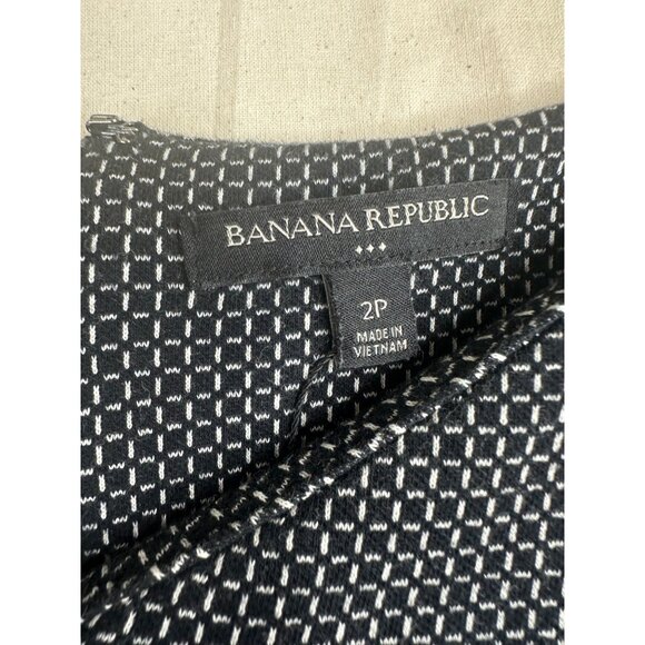 Banana Republic Square Detail Short Sleeve Dress size 2P Black/White - Picture 2 of 8